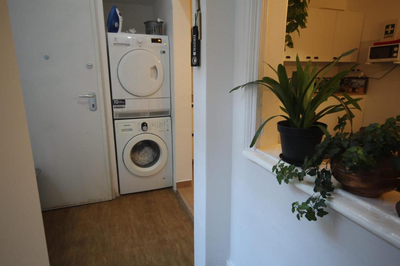 Antique M1 R1 - Amazing Double Room With Shared Bathroom In Marques Pombal Lisbon Exterior photo