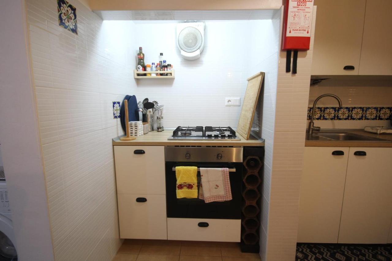 Antique M1 R1 - Amazing Double Room With Shared Bathroom In Marques Pombal Lisbon Exterior photo