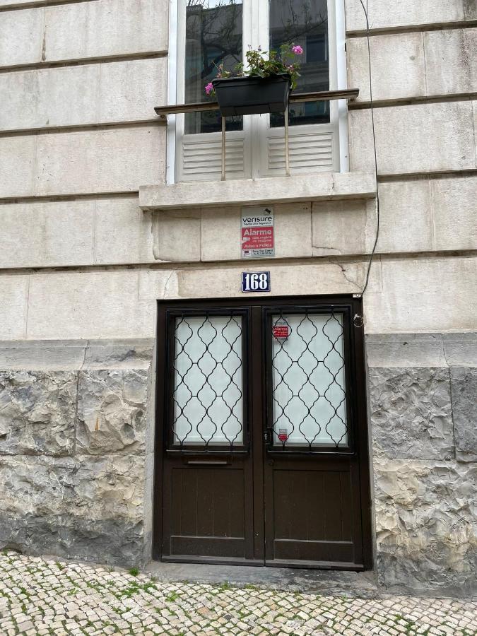 Antique M1 R1 - Amazing Double Room With Shared Bathroom In Marques Pombal Lisbon Exterior photo